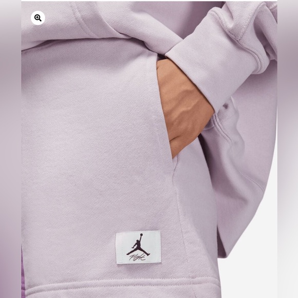 Women's Jordan Flight Fleece Colorblock Shorts - Picture 10 of 10